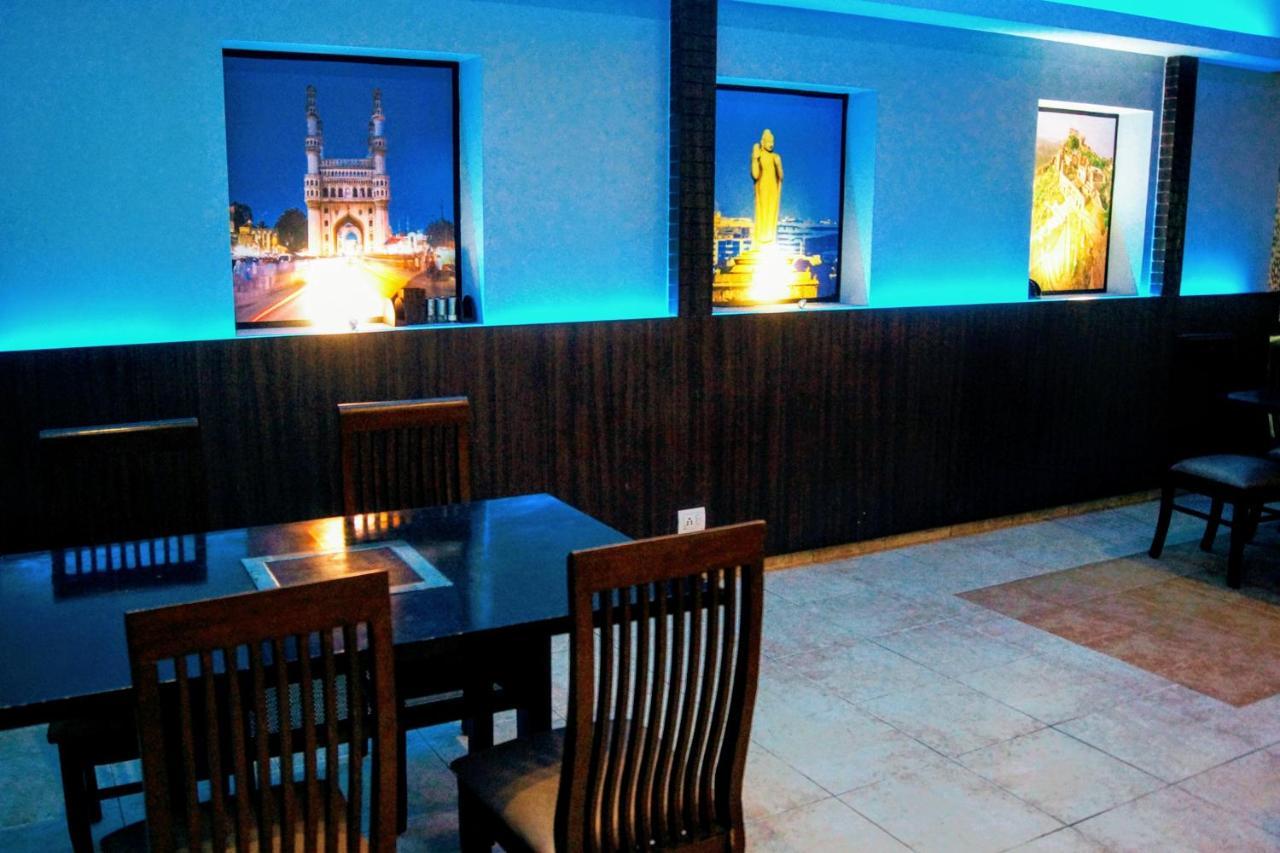 Vasco Residency Hotel Vāsco Da Gāma Екстериор снимка