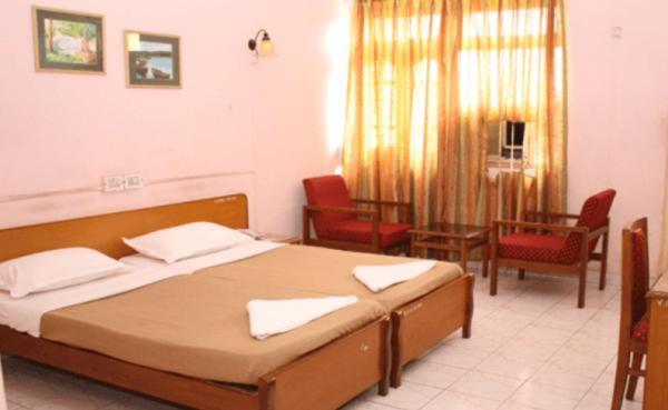 Vasco Residency Hotel Vāsco Da Gāma Екстериор снимка